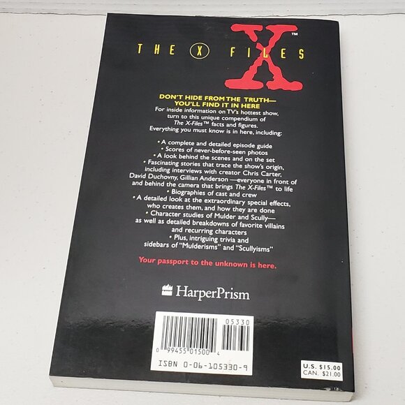 The Official Guide To The X-Files - Picture 2 of 6